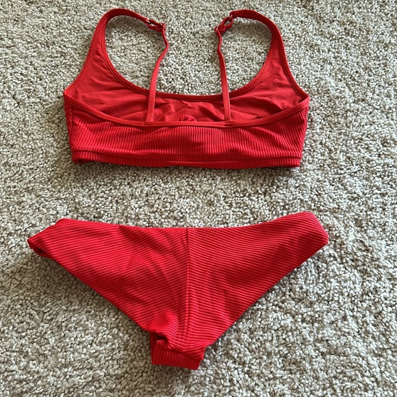Frankie’s red bikini set - Picture 4 of 4